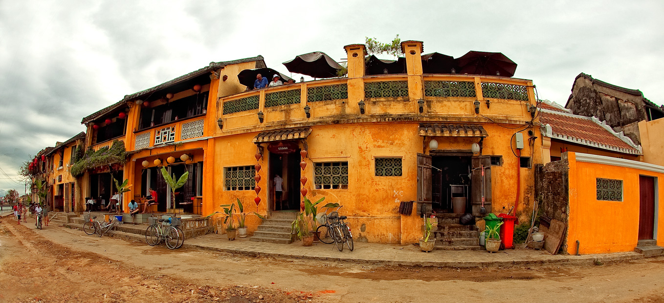 HOI AN ANCIENT TOWN - WORLD CULTURAL HERITAGE